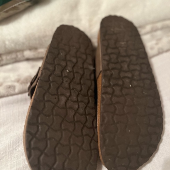 Sandals - Picture 5 of 6